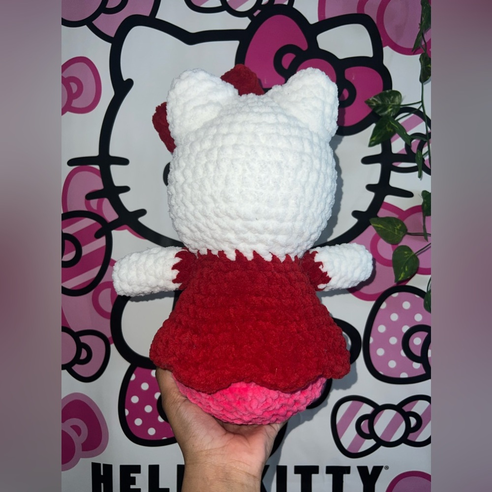 Crochet Hello kitty - Picture 3 of 6